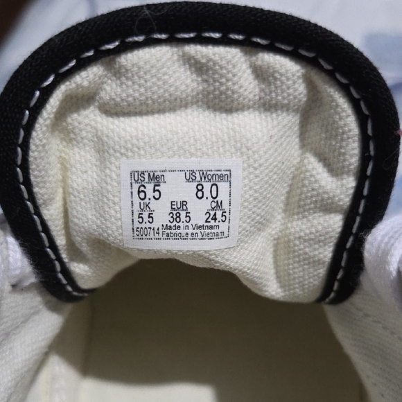 Vans Black and White Platform Sneakers with Brown Accents - Picture 5 of 5